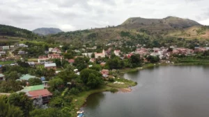 Ampefy : un village de montagne pittoresque dans les hauts plateaux de Madagascar