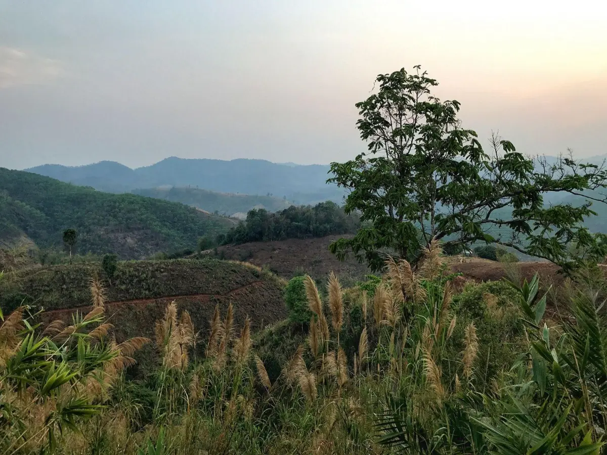 Σούρουπο στο όρος Χουαμεχάμ βόρεια ταϊλάνδη