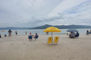 Chilling at Daniela Beach in florianopolis