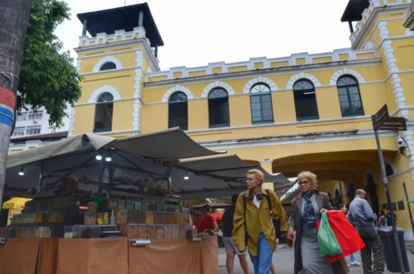 Stalls just outside the entrance of the public market of florianopolis