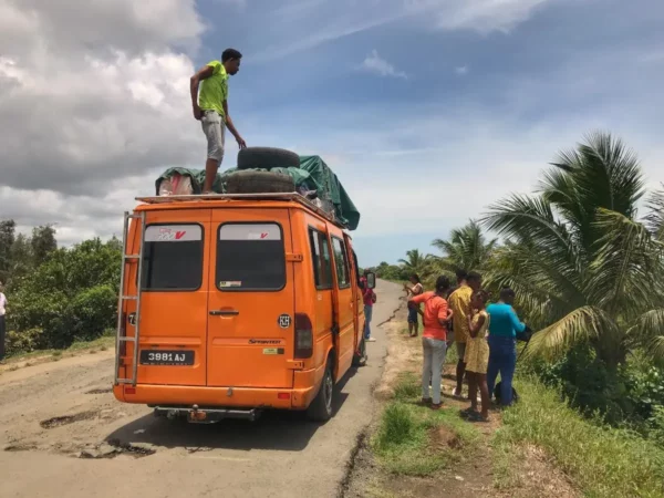 From Toamasina to Mahambo by Public Transport