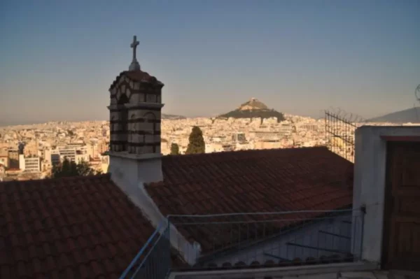 Top 10 Neighborhoods to Stay During Your Trip in Athens, Greece