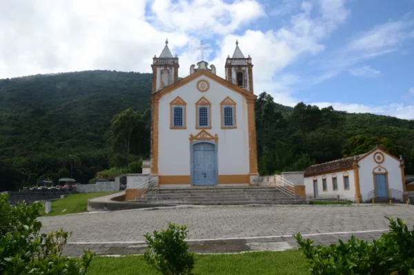 Igreja de Nossa Senhora da Lapa, em Ribeirão da Ilha