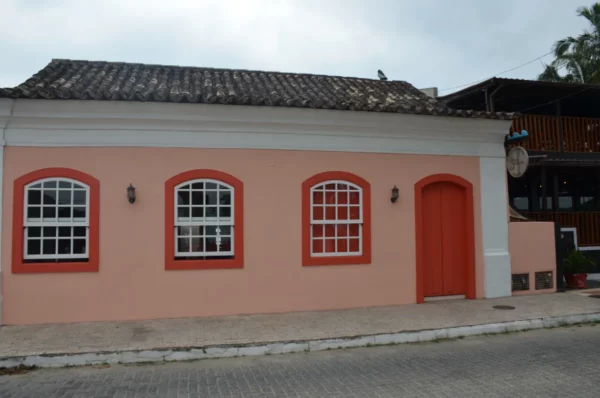 Casa colonial fofa à beira-mar em Santo Antônio de Lisboa, Florianópolis