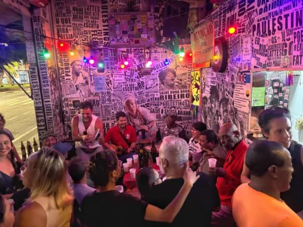 live samba night in Bar da Nice in sao paulo