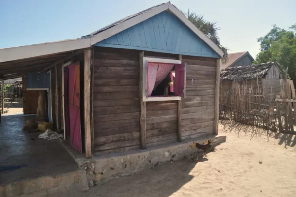Jolie petite maison sur la plage de Betania