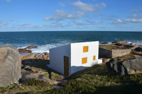 Simple seafront property in cabo polonio
