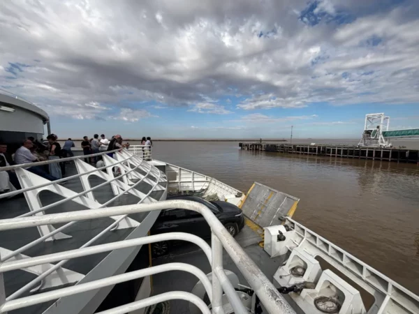 colonia express ferry departing