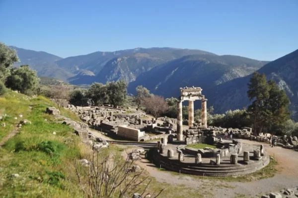 The Sanctuary of Athena Pronaia at delphi