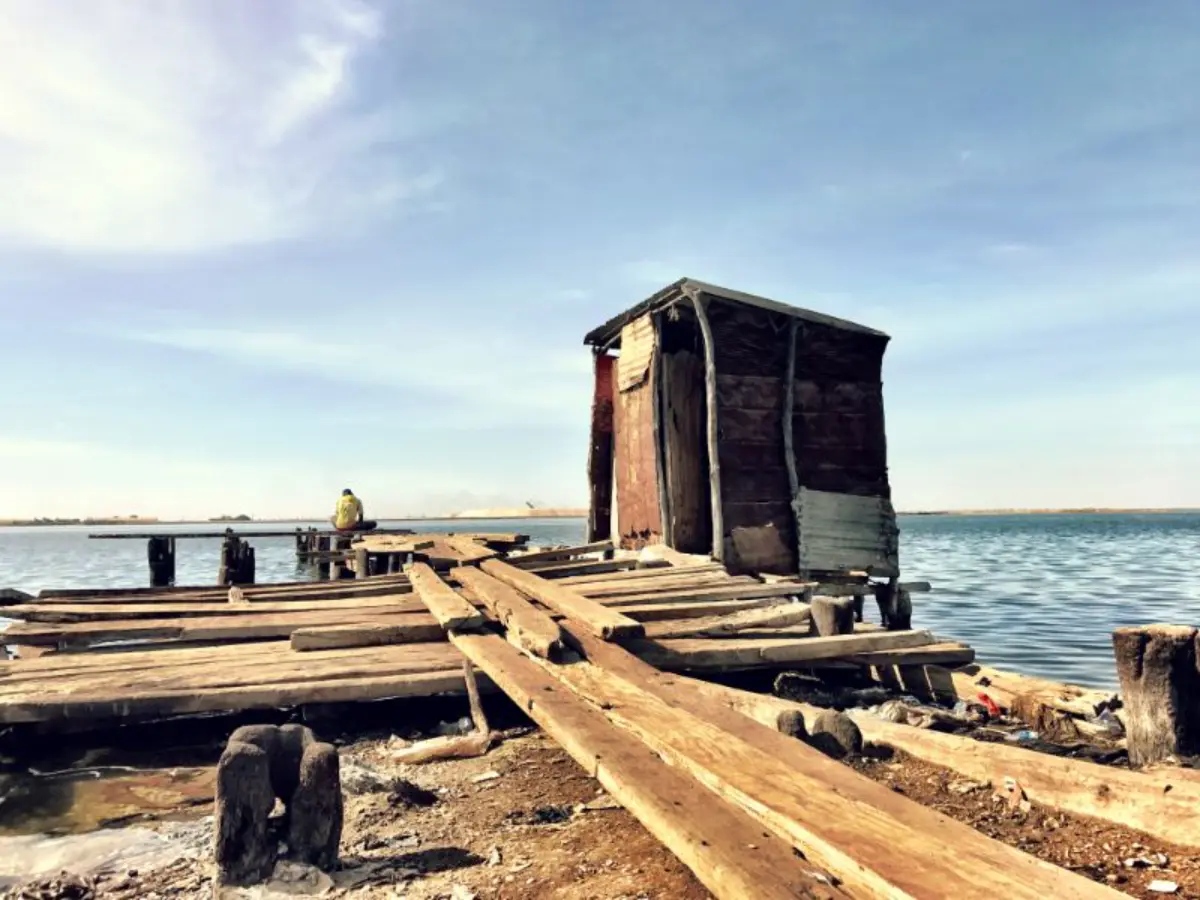 Στην όχθη του ποταμού Σαλούμ στο Καολάκ σενεγάλη