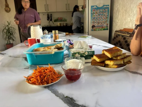 traditional kyrgyz Breakfast at Azis Guesthouse in kyzart village