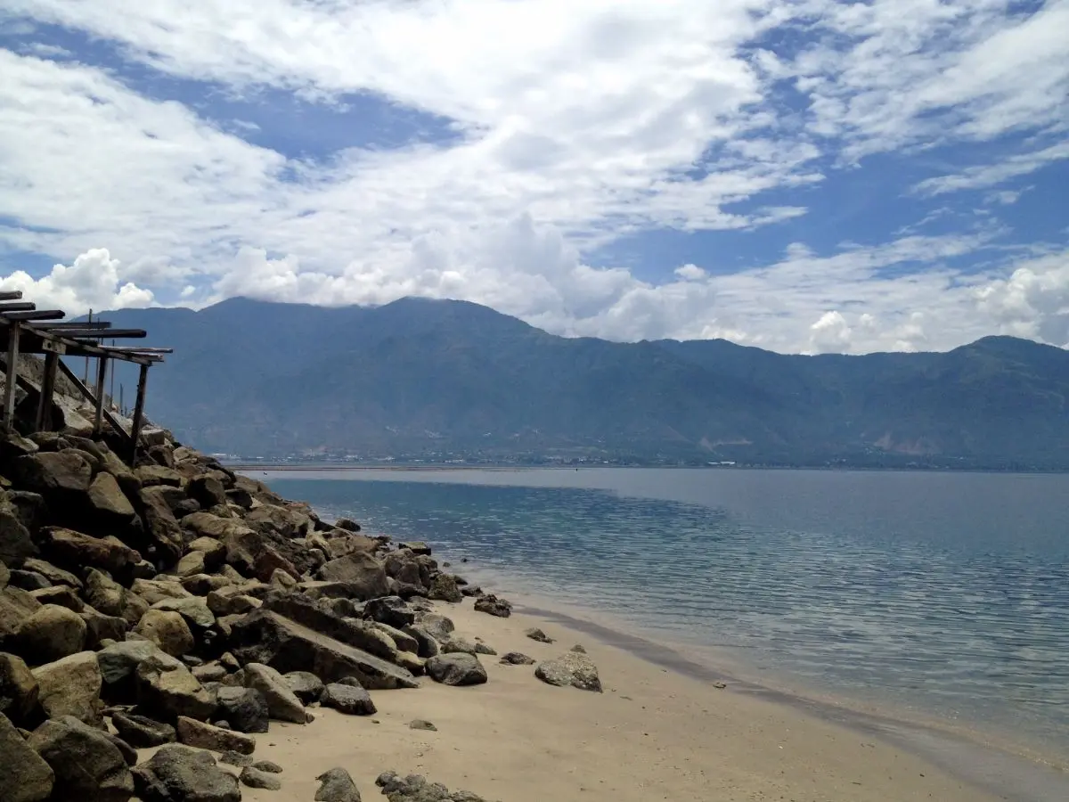 πάλου κελέβη ινδονησία παραλία