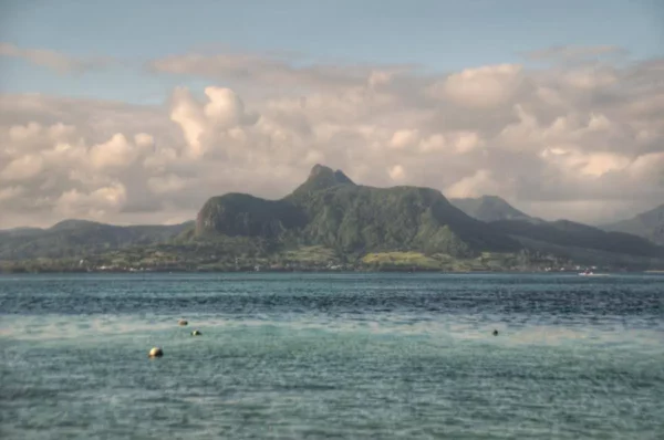 vue de la montagne du lion depuis pointe d’esny, île maurice