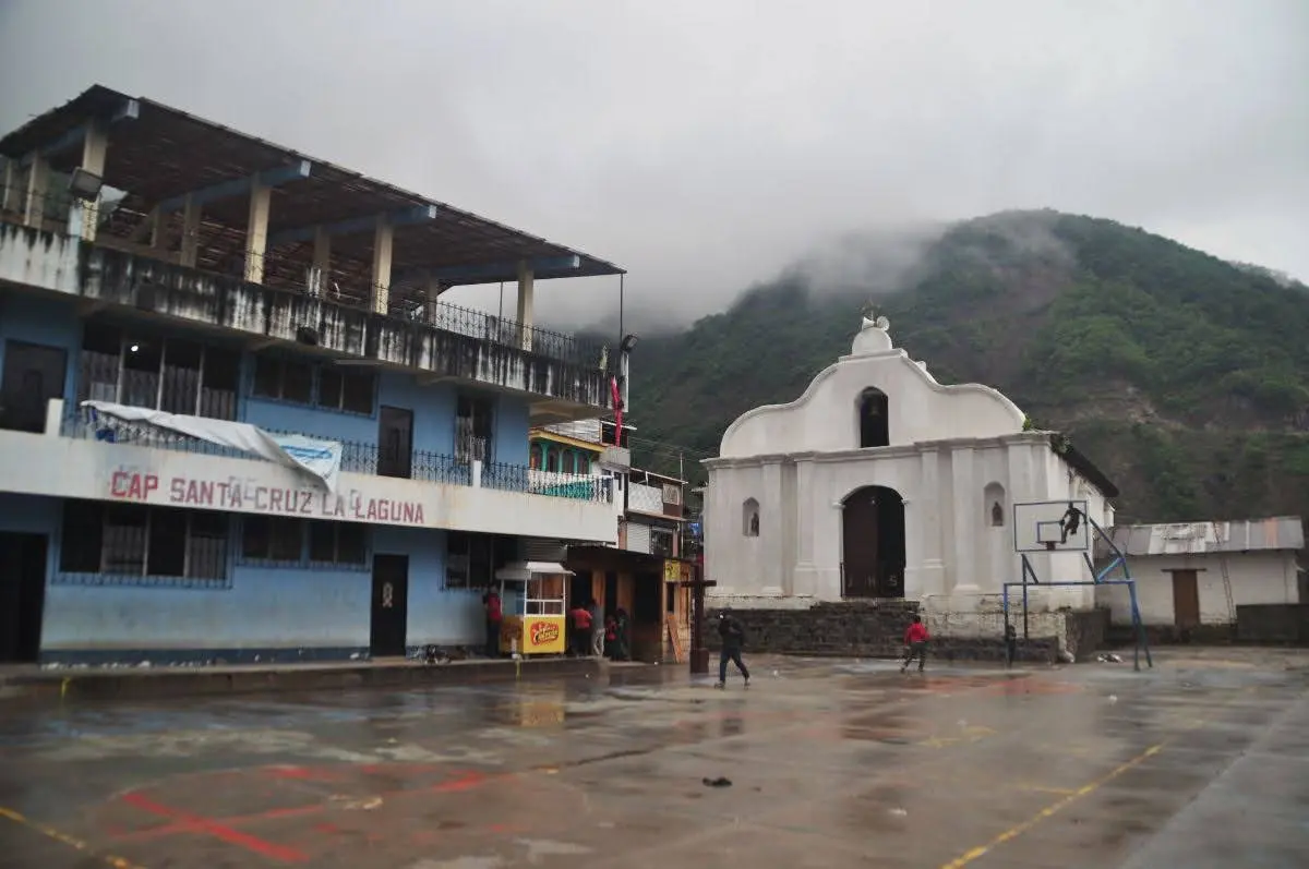 church and basketball court in The village center of santa cruz la laguna, lake atitlan