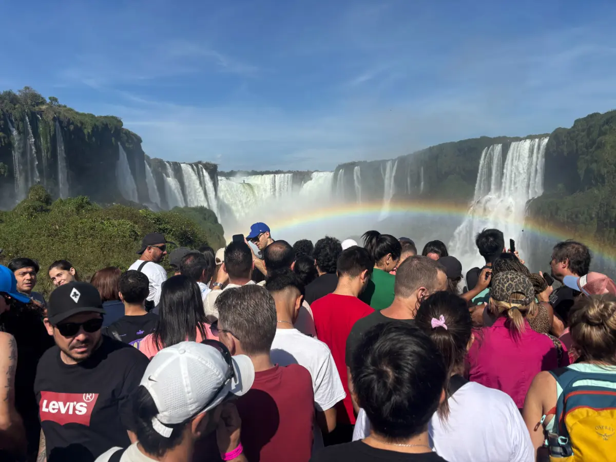 disputas por selfies nas cataratas do iguaçu no brasil