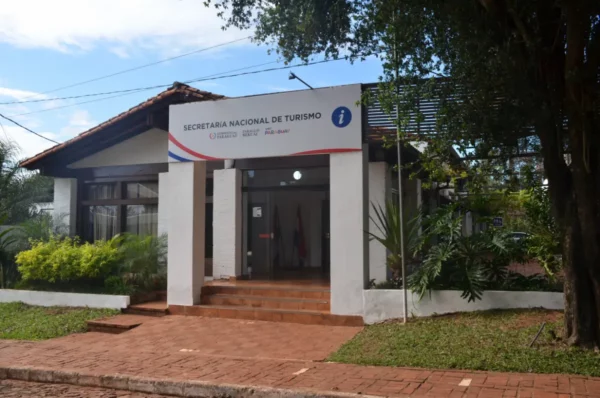 site entrance of la santisima trinidad de parana jesuit ruins in paraguay