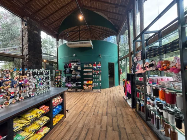 Souvenir shop inside the ticket office of monday falls in paraguay
