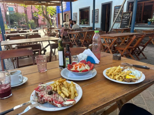 Good Argentine food by the square of san marcos sierras
